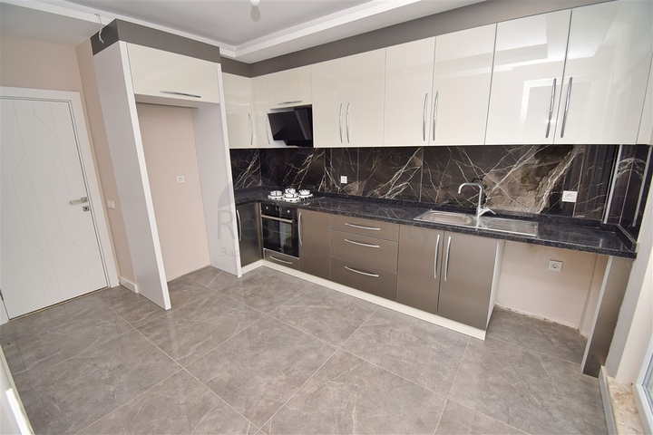 4+1-Apartments im Stadtteil Ermenek - Muratpaşa 