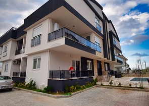 4+1-Apartments im Stadtteil Ermenek - Muratpaşa 