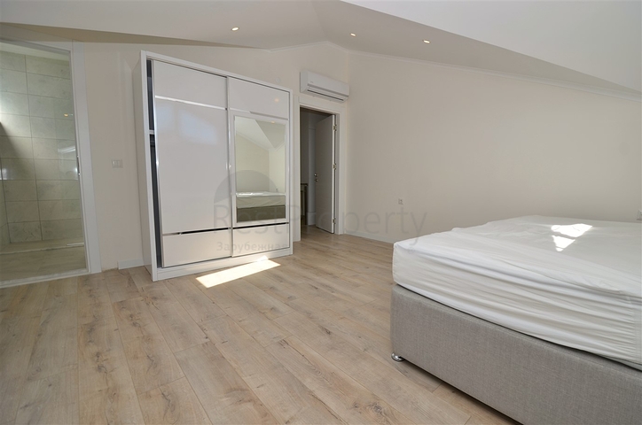 2+1-Villen im Wohnbezirk Aslanbujak - Antalya 