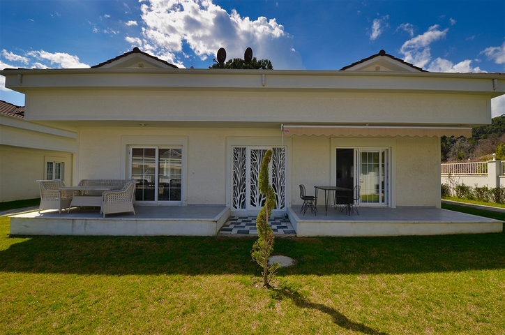 2+1-Villen im Wohnbezirk Aslanbujak - Antalya 