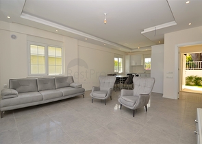 2+1-Villen im Wohnbezirk Aslanbujak - Antalya 