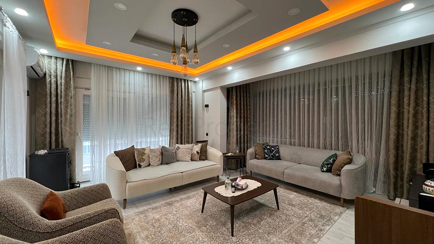 4+1 Wohnung in der Wohngegend Aslanbujak - Antalya 