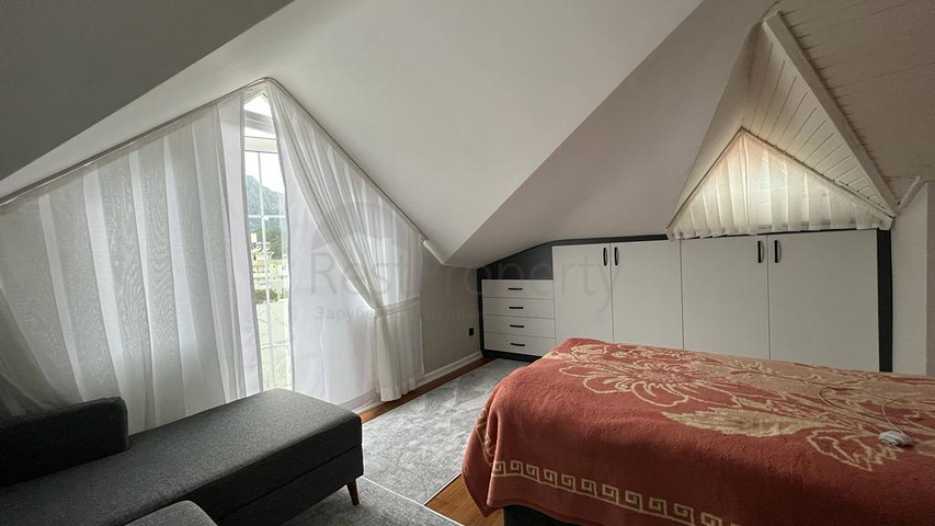 4+1 Wohnung in der Wohngegend Aslanbujak - Antalya 