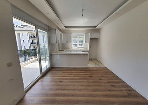 3+1 Wohnung in der Wohngegend Aslanbujak - Antalya 