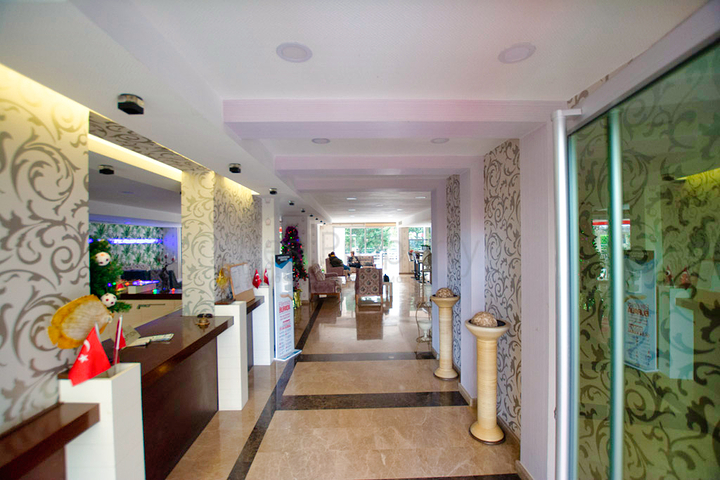 2+1-Apartments in der Wohngegend Güzeloba - Antalya 