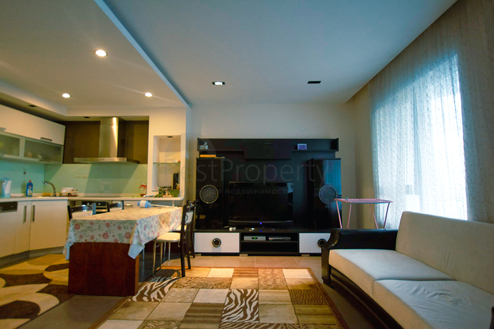 2+1-Apartments in der Wohngegend Güzeloba - Antalya 