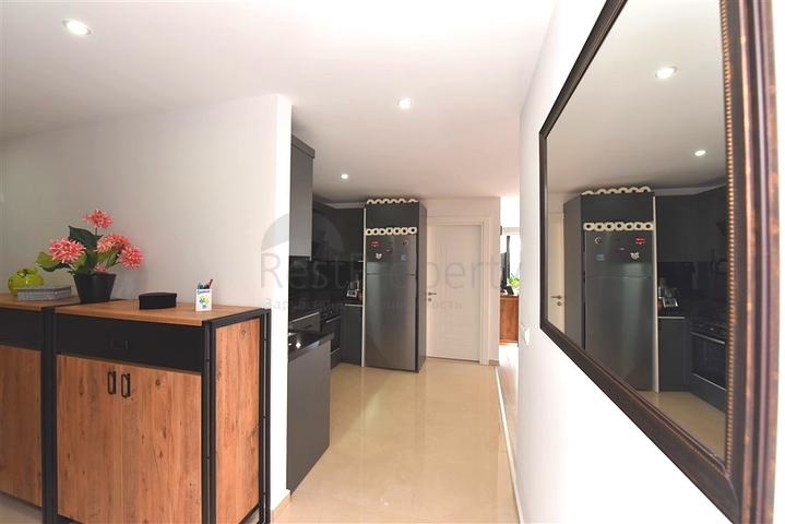 Wohnung 2+1 in einer Wohnanlage mit Hotelinfrastruktur.