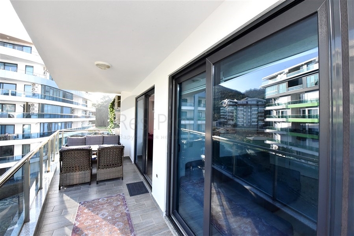 Wohnung 2+1 in einer Wohnanlage mit Hotelinfrastruktur.