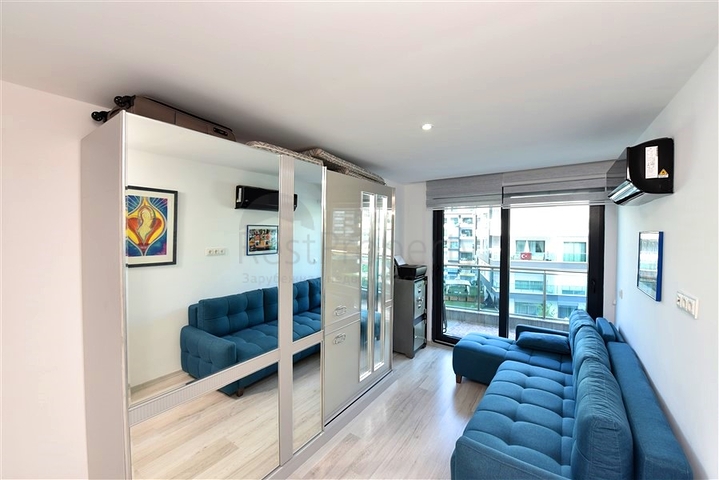 Wohnung 2+1 in einer Wohnanlage mit Hotelinfrastruktur.