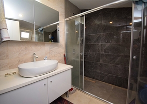 3+1 Wohnung in der Wohngegend Güzeloba - Antalya 