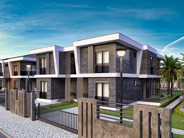 4+1-Villa in der Region Doshemealty - Antalya 