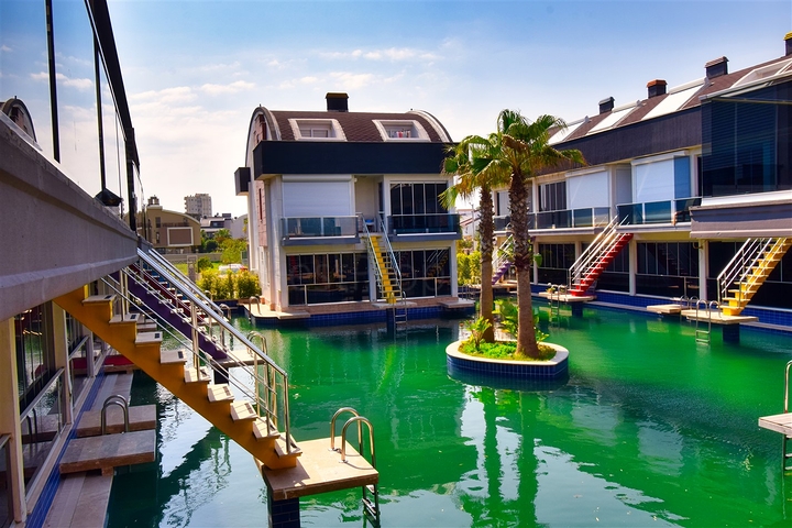 Wohnung 2+1 Duplex in der Wohngegend Güzeloba - Antalya