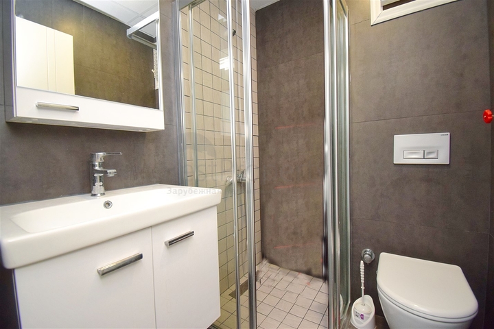 Wohnung 2+1 Duplex in der Wohngegend Güzeloba - Antalya