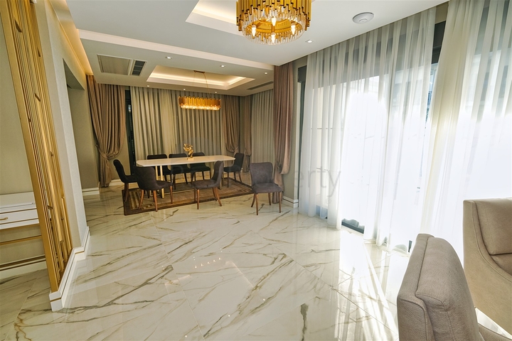 Villa mit 6+1 Grundrissen in Belek - Antalya 