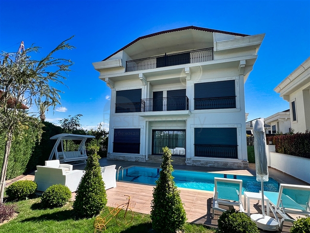 Villa mit 6+1 Grundrissen in Belek - Antalya 