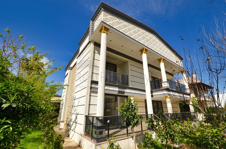 Villa mit 6+2 Grundrissen in Kemer - Antalya 