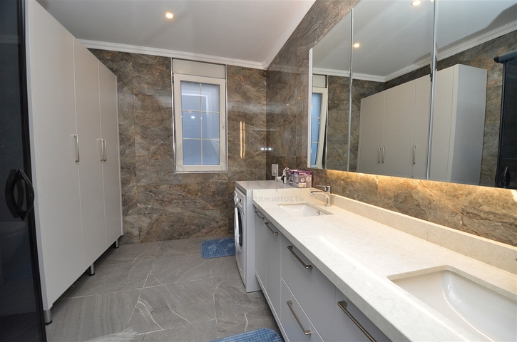 Villa mit 6+1 Grundriss in Kemer - Antalya 