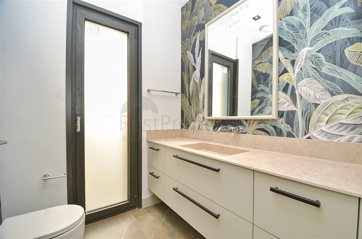 4+1-Villa in der Region Doshemealty - Antalya