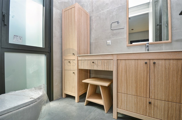 4+1-Villa in der Region Doshemealty - Antalya