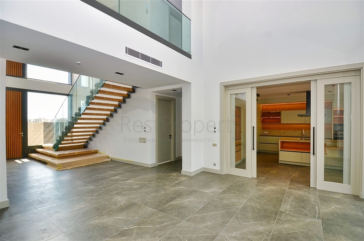 4+1-Villa in der Region Doshemealty - Antalya