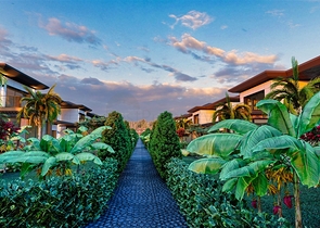 4+1-Villa in der Region Doshemealty - Antalya