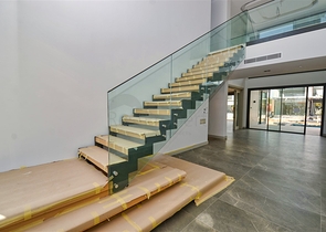 4+1-Villa in der Region Doshemealty - Antalya