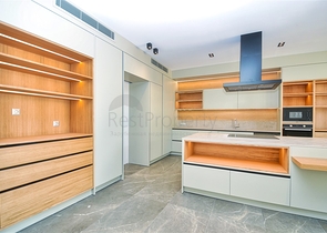 4+1-Villa in der Region Doshemealty - Antalya