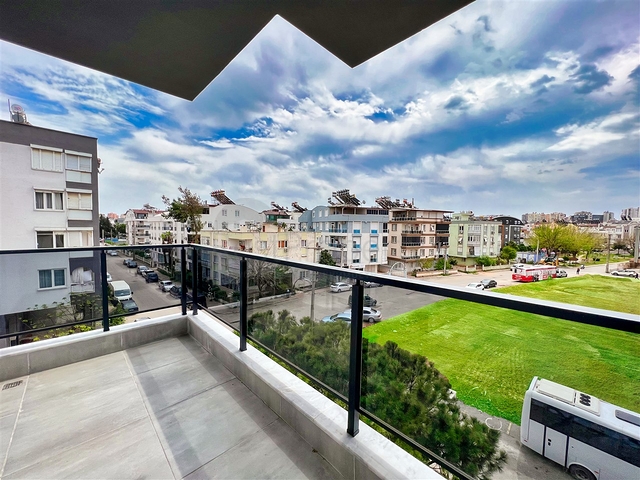 Wohnung mit 3+1 Grundriss in der Nachbarschaft von Etiler - Antalya