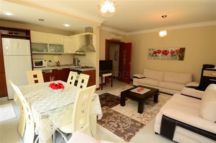 Möblierte Wohnung 1+1 in Alanya