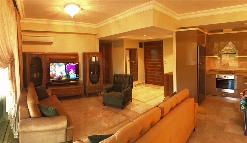 Luxus-Apartment mit direktem Meerblick