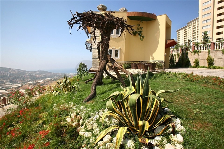 Luxus-Apartment mit direktem Meerblick