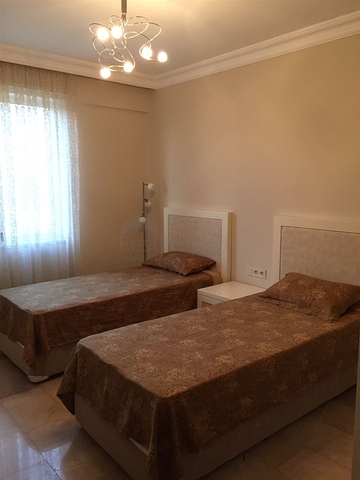 Luxus-Apartment mit direktem Meerblick