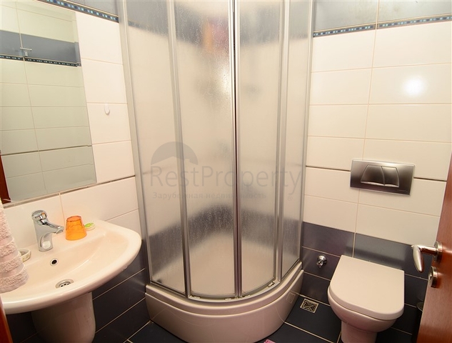 Apartment 3+1 möbliert, in einem Komplex in der ersten Zeile