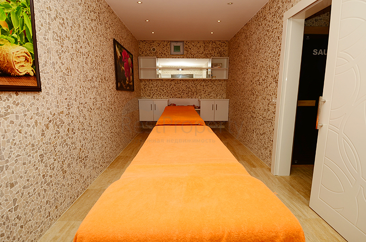 Maisonette mit Zugang zum Garten in einem Luxus-Komplex