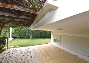 Maisonette mit Zugang zum Garten in einem Luxus-Komplex