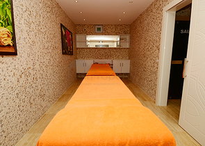 Maisonette mit Zugang zum Garten in einem Luxus-Komplex