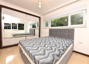 Maisonette mit Zugang zum Garten in einem Luxus-Komplex