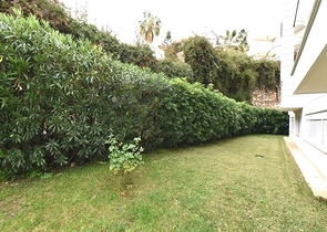 Maisonette mit Zugang zum Garten in einem Luxus-Komplex