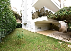 Maisonette mit Zugang zum Garten in einem Luxus-Komplex