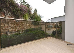 Maisonette mit Zugang zum Garten in einem Luxus-Komplex