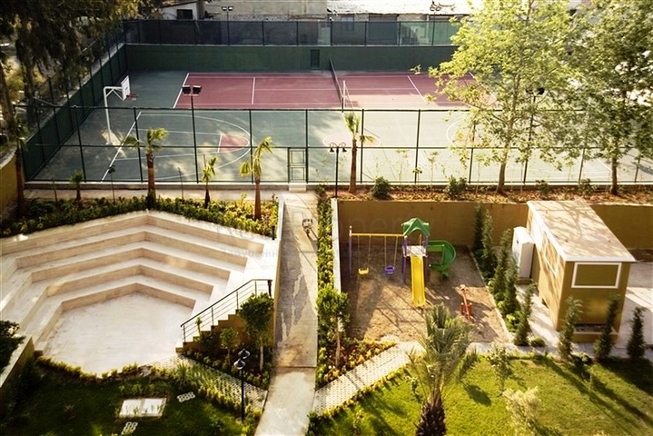 2+1 Apartment mit Zugang zum Garten zu vermieten