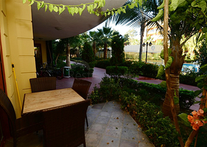 2+1 Apartment mit Zugang zum Garten zu vermieten