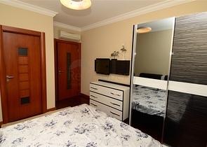 2+1 Apartment mit Zugang zum Garten zu vermieten