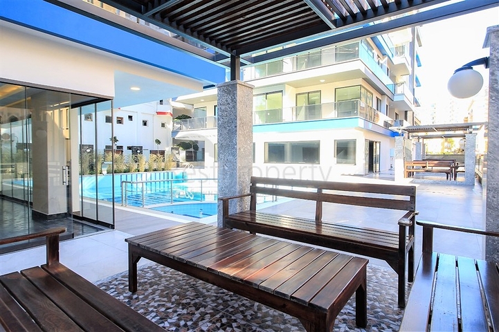 Neuer Komplex in der ersten Linie von Mahmutlar