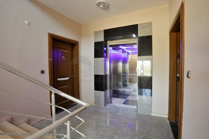 Fertige 2+1 Wohnungen in einem Komplex in der Nähe von Antalya Doshemealty