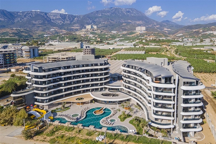 Neue Luxusanlage in der Nähe des Meeres in Kargicak Neue Luxusanlage in der Nähe des Meeres in Kargicak