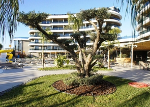 Neue Luxusanlage in der Nähe des Meeres in Kargicak Neue Luxusanlage in der Nähe des Meeres in Kargicak