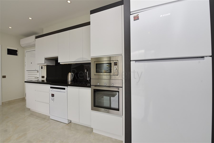 1+1 Wohnung zu vermieten an der ersten Küste in Mahmutlar 1+1 Wohnung zu vermieten an der ersten Küste in Mahmutlar