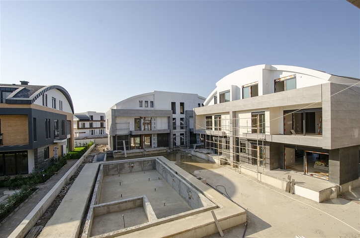 Villen in der Endphase des Baus in Konyaalti 