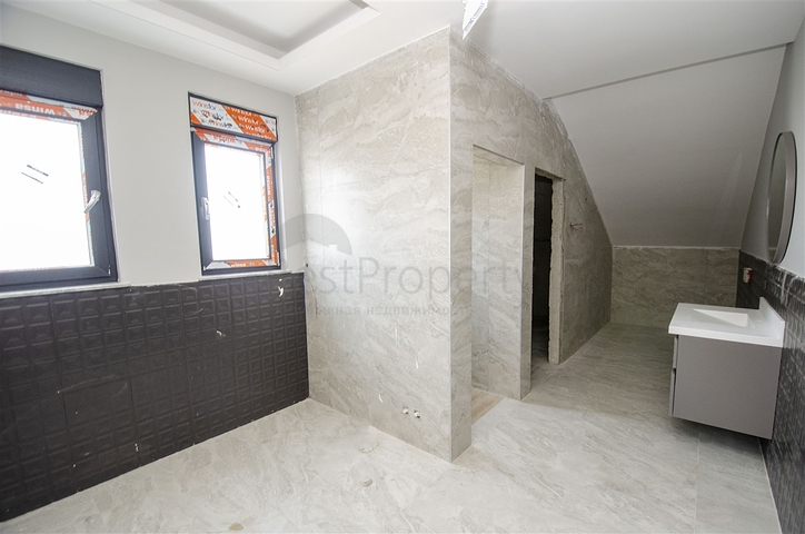 Villen in der Endphase des Baus in Konyaalti 